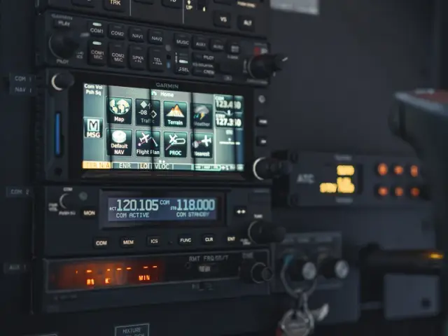 Upgrade aircraft Mooney M20J-201