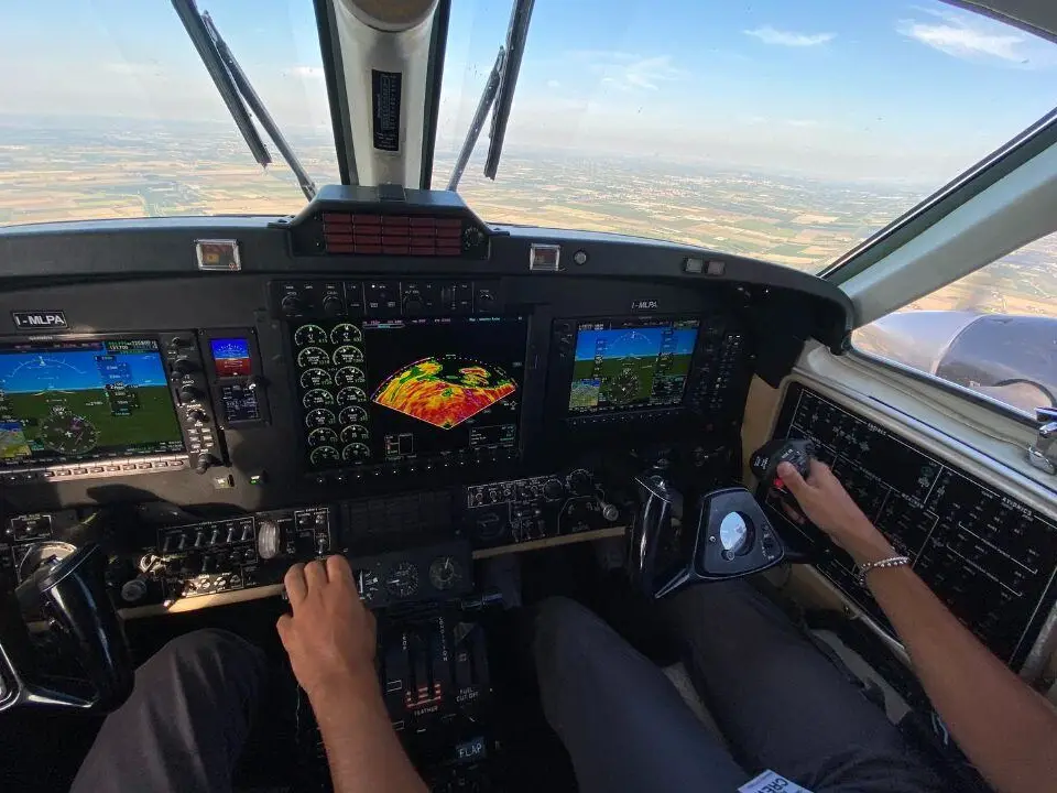 King Air cockpit with Collins avionics