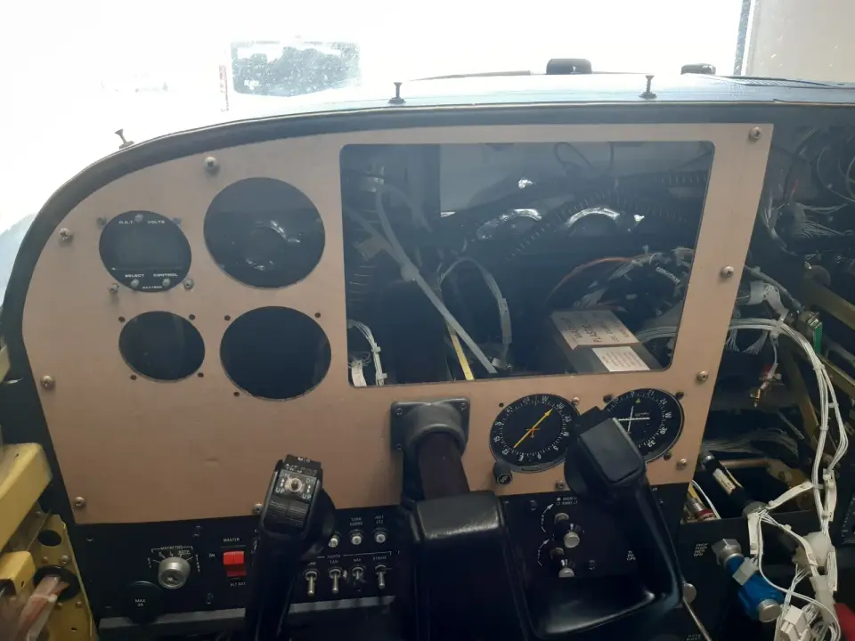Original panel with steam gauges before the upgrade