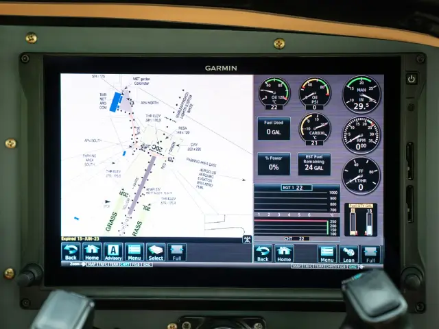 Display_Cessna FR182