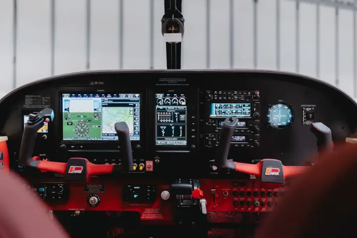 Cherokee cockpit with the new G3X displays and red leather interior