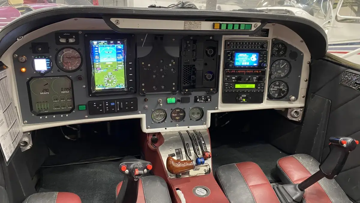 Finished instrument panel of the Glasair II RG with the portrait Garmin flight display