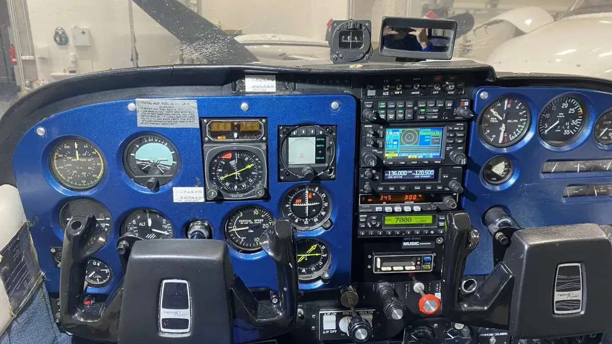 Reims Rocket cockpit after the avionics upgrade